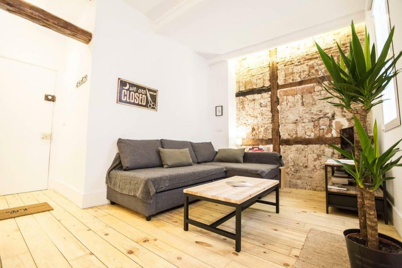 Appartamento Intimate And Artistic Flat Wifi Puerta Del Sol Madrid Esterno foto