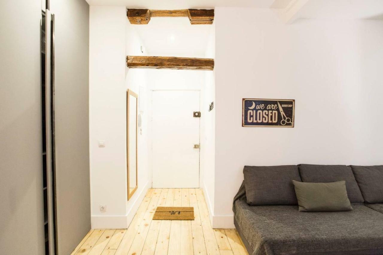 Appartamento Intimate And Artistic Flat Wifi Puerta Del Sol Madrid Esterno foto