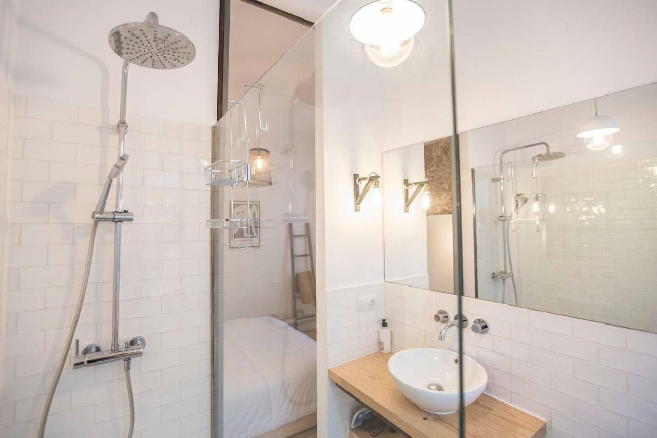 Appartamento Intimate And Artistic Flat Wifi Puerta Del Sol Madrid Esterno foto